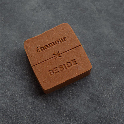 Savon Énamour X BESIDE